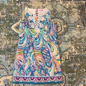 Lilly Pulitzer. Size 10. Good condition.